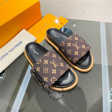 giá dép lv chính hãng|Dép Louis Vuitton hàng hiệu like auth chất lượng, giá tốt.